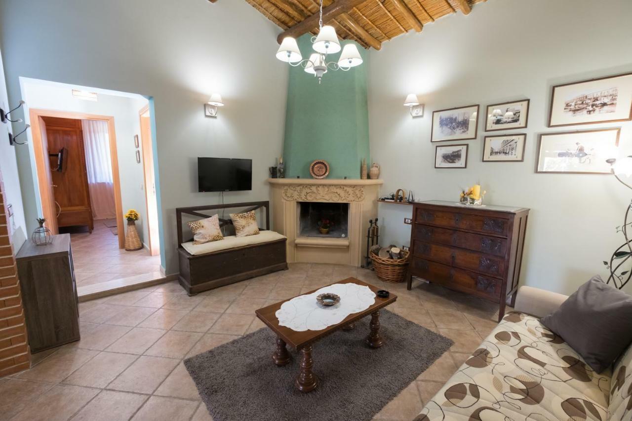 אוגוסטה Villa Marinella מראה חיצוני תמונה